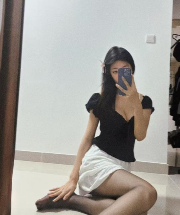 吴中黑丝美女
