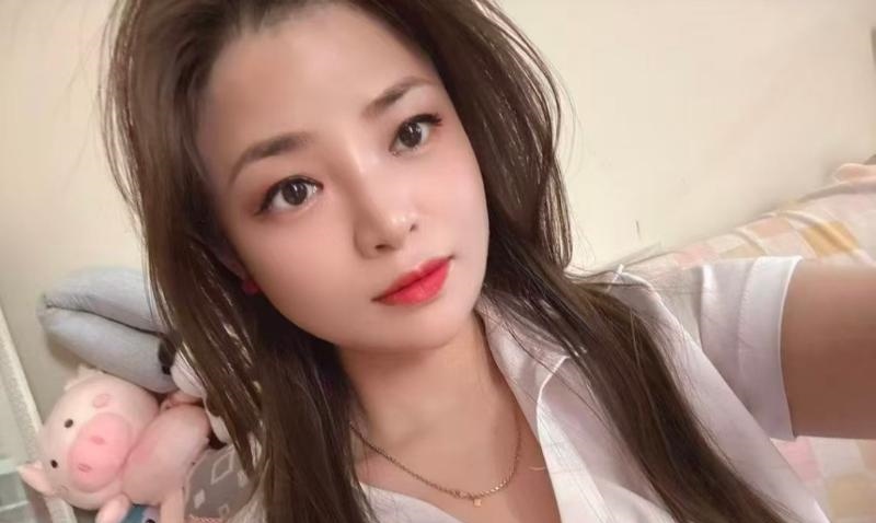 中南少妇曼曼