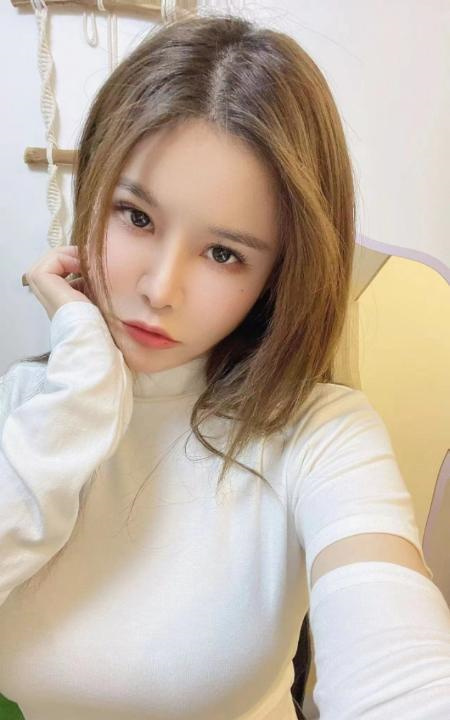 坂田大奶甜甜