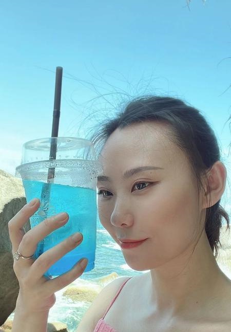 知性情人罗玥