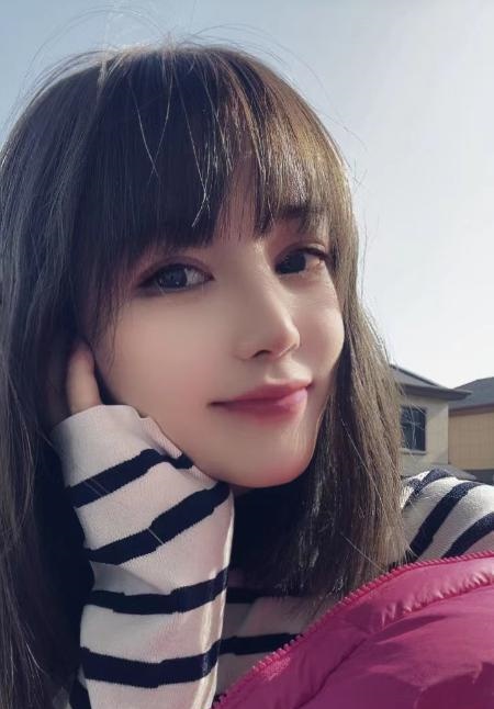 又骚又有颜值的小蝶
