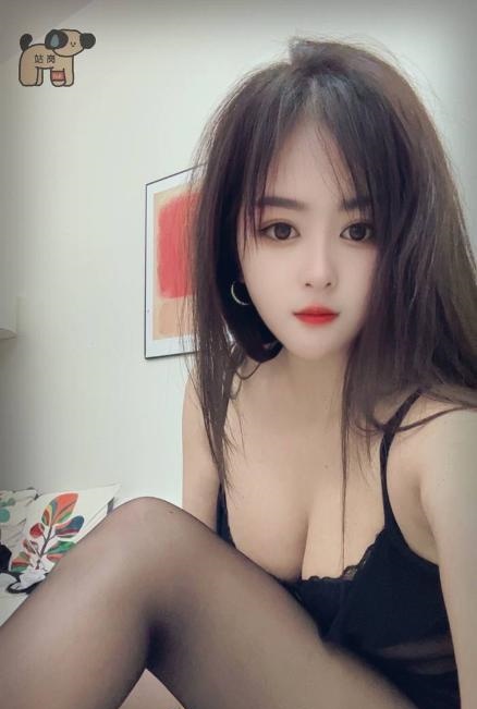 盼盼小骚货