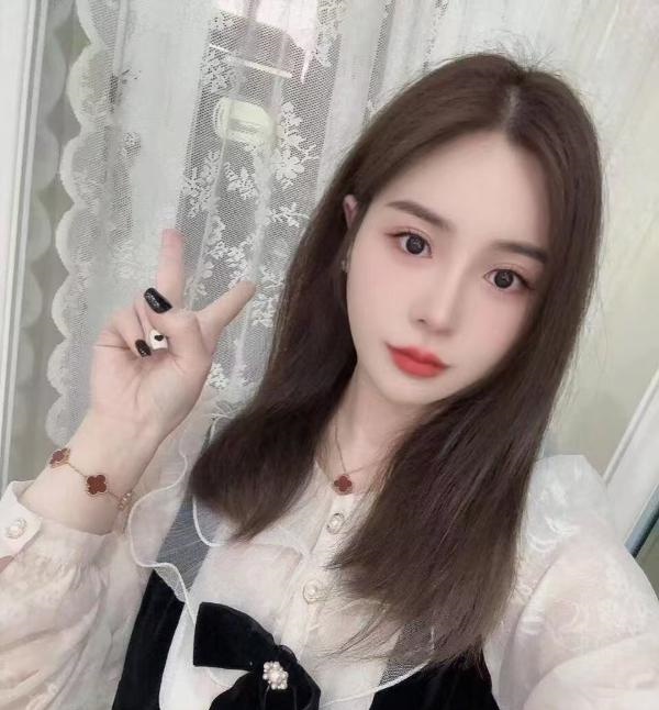双飞胖瘦两姐妹