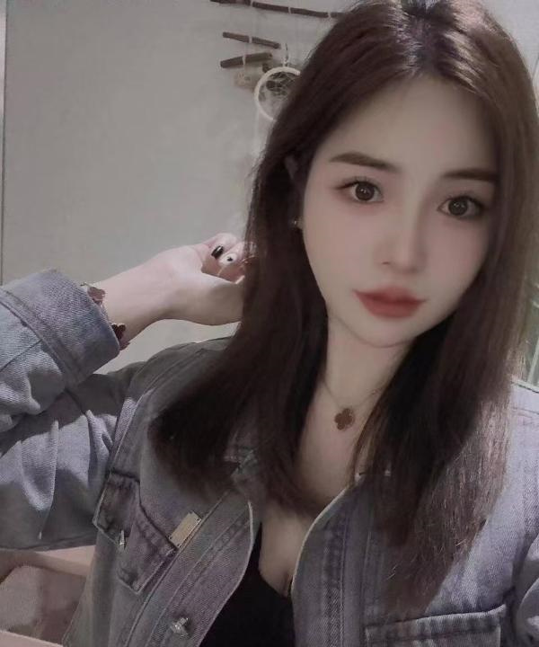 双飞胖瘦两姐妹