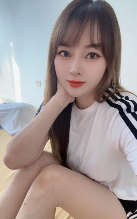 东莞蜜桃臀小蝶