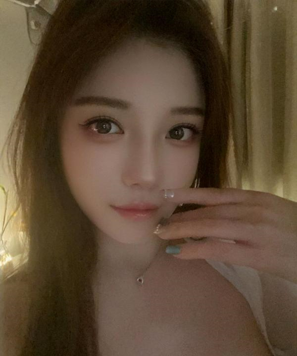 南山翘臀颜值南孙