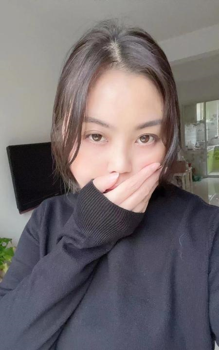 妩媚少妇薇薇