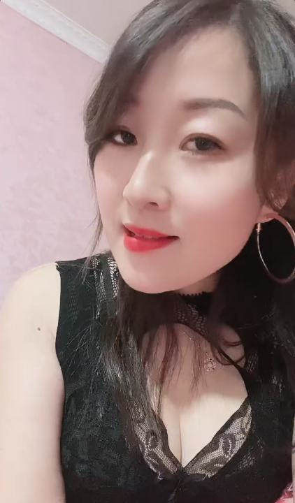 大高个婷姐