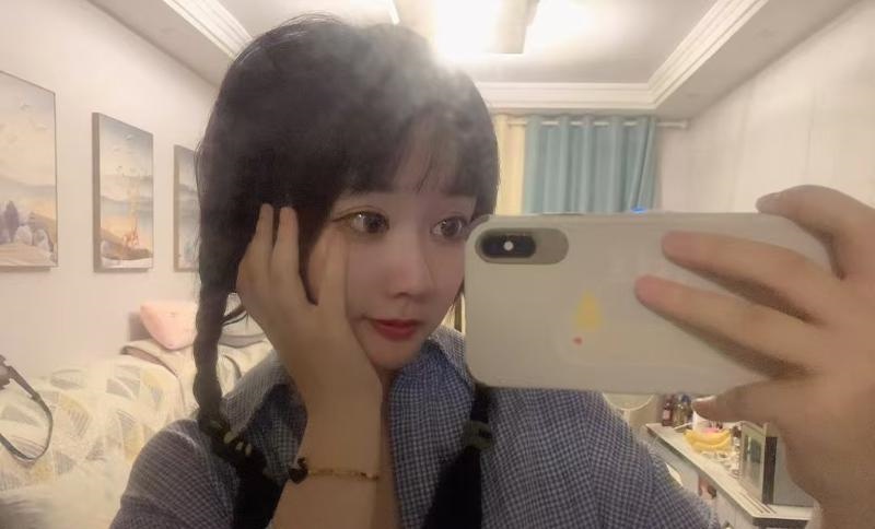 04年大胸小妹妹