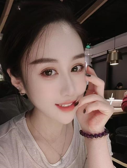 韵味十足黑丝柳姐