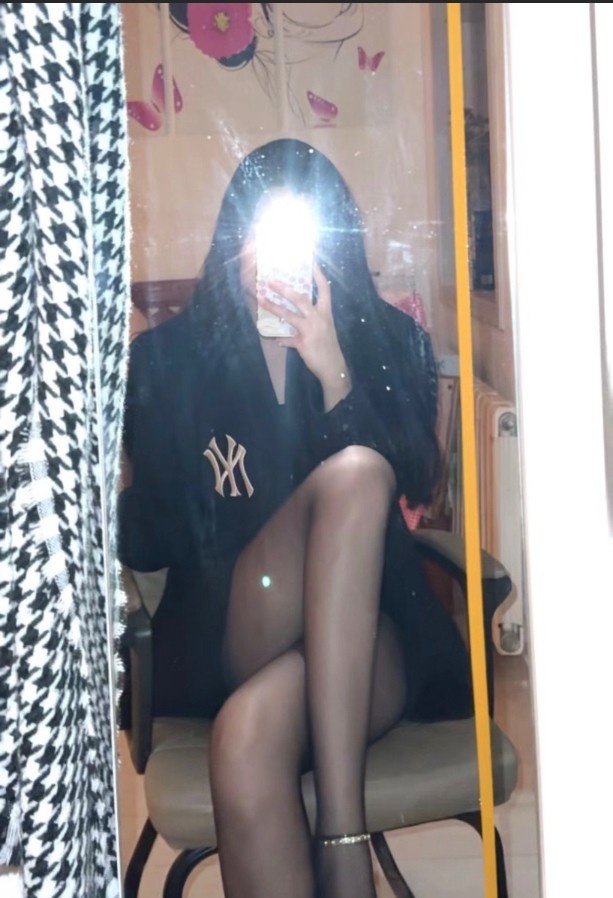 车模舒恬恬