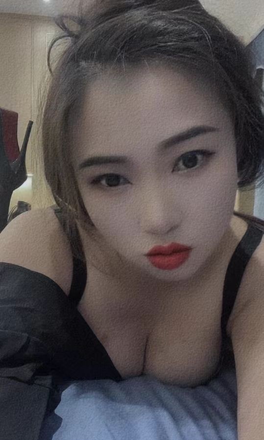 大理情趣少妇