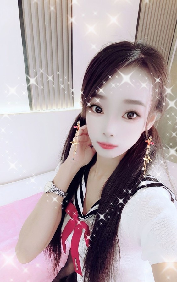 辣妹小一