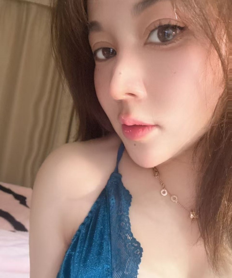 大胸环环姐