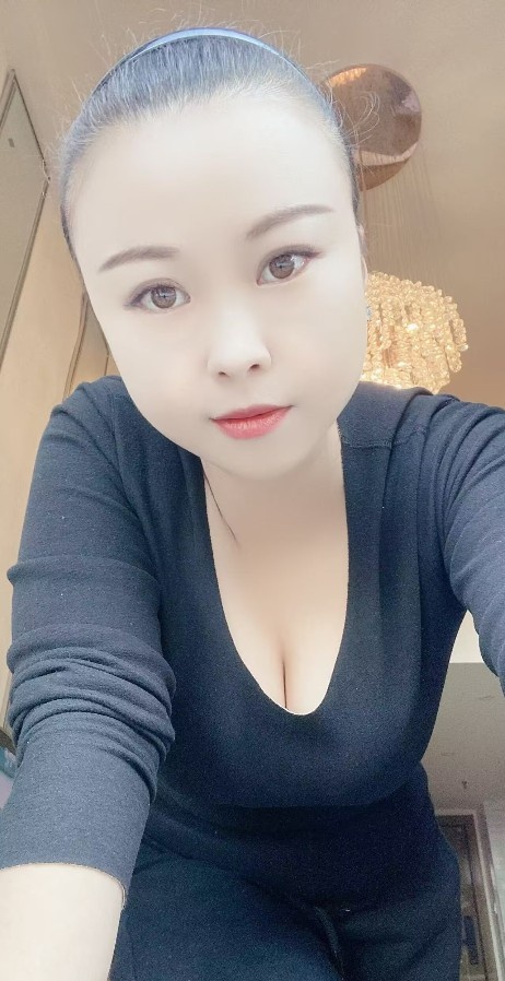 微胖型少妇
