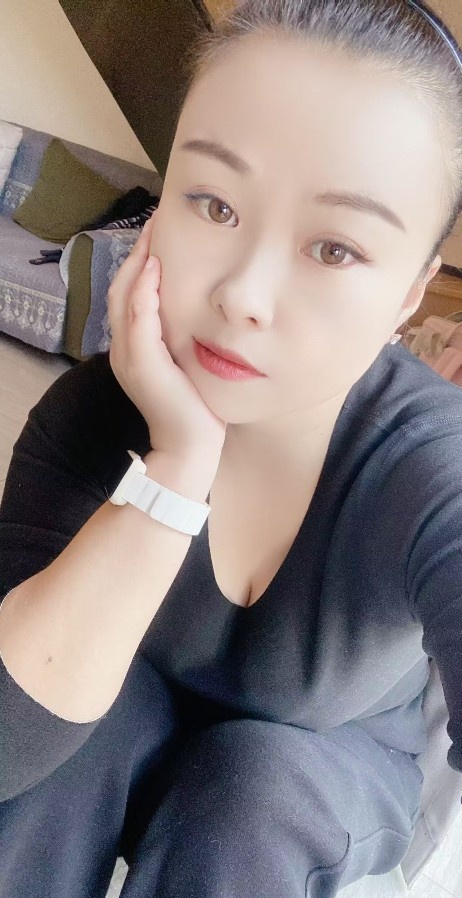 微胖型少妇
