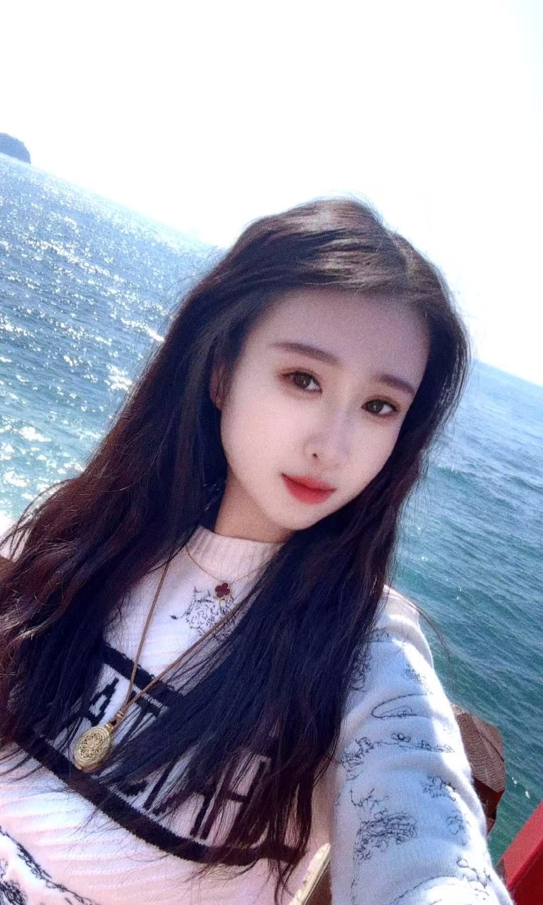 南山高挑大胸老师