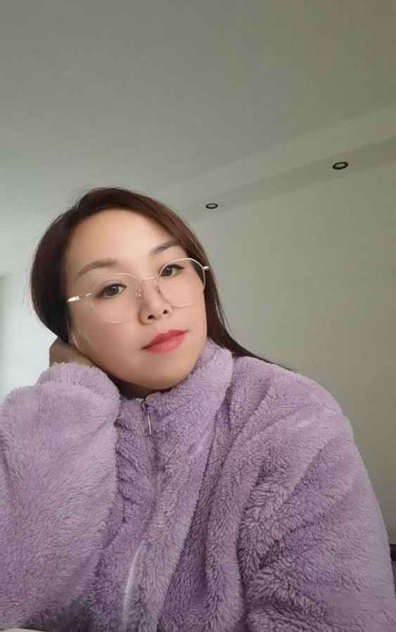 前黄熟女