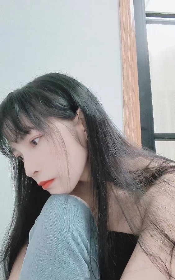 杭州娇小型妹子