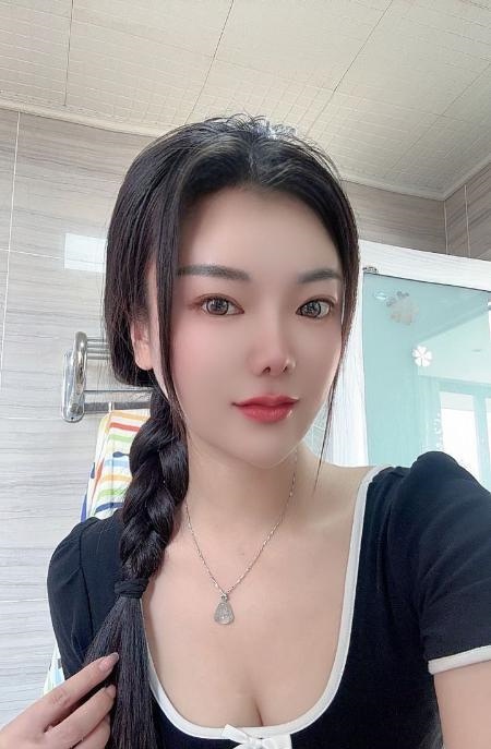 性感大奶少妇淇淇