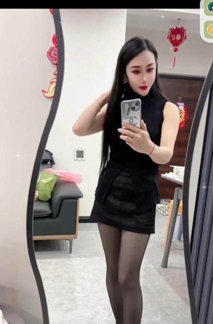 出击大高个御姐