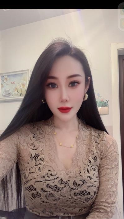出击大高个御姐