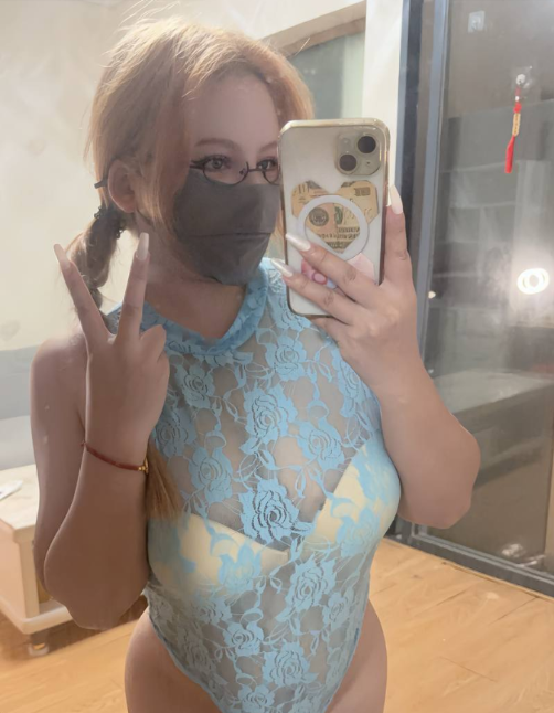 欧美AV女友混血爱酱