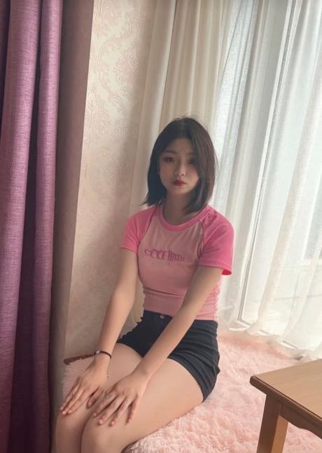 卡哇伊小美女