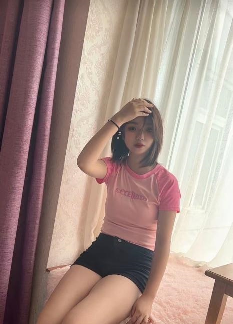 卡哇伊小美女