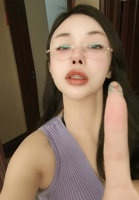 风情万种的少妇蓓蓓