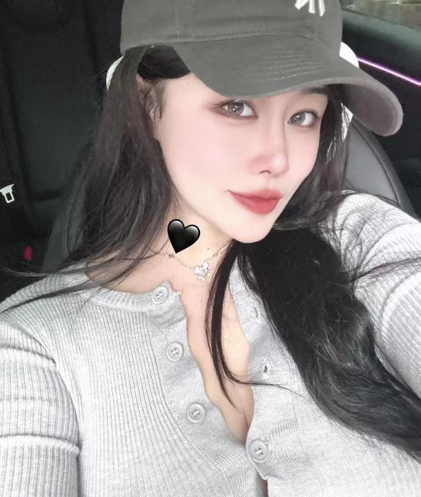 高个子大尺寸美女