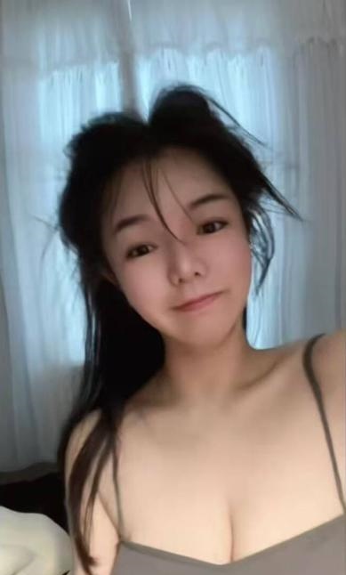 南城巨乳爱妃