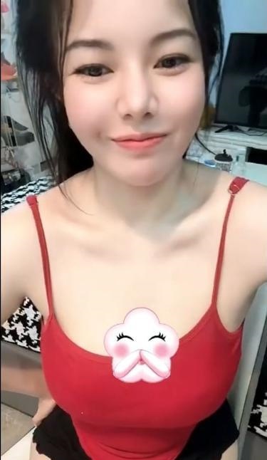 南城巨乳爱妃