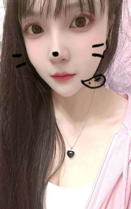少数民族哺乳期少妇