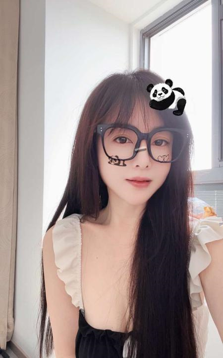 雪白的大嫩奶