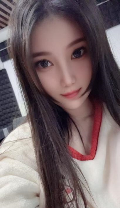 岁数小服务好
