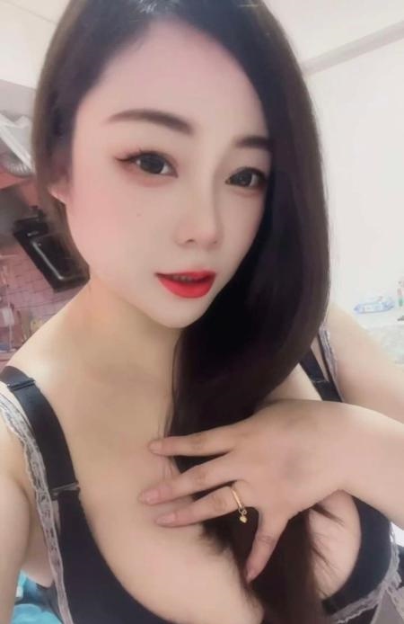 BBW巨乳小少妇