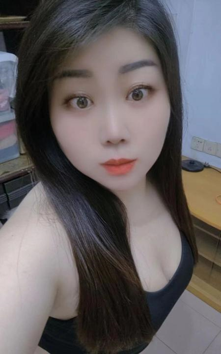 三刷巨乳衣衣