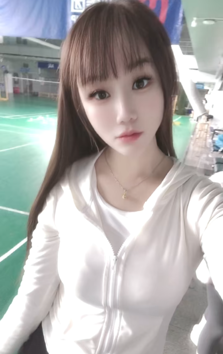 佳宁娜大胸莉莉