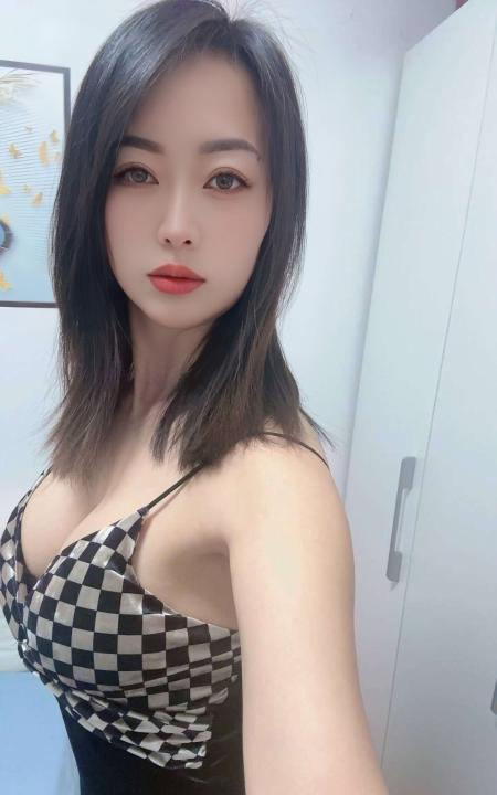 章贡性感少妇糖糖