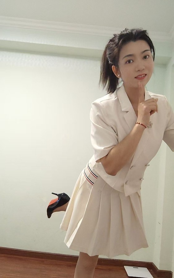 萧山长腿美少妇乐乐