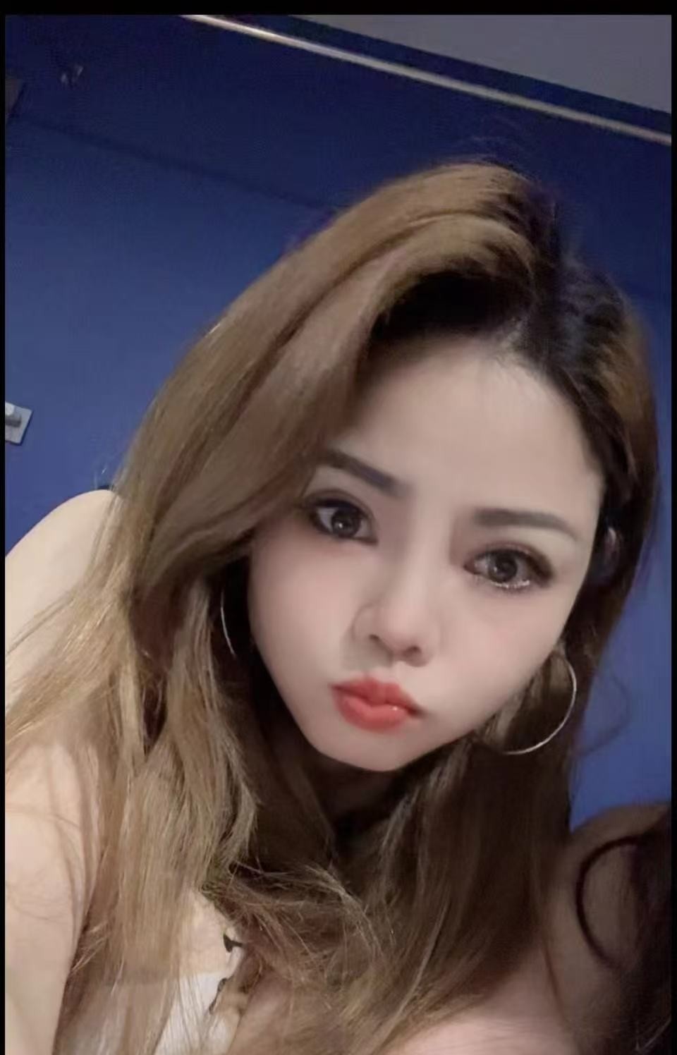风骚少妇瑶瑶