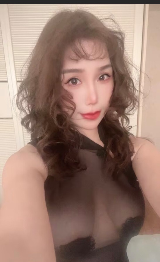大胸少妇