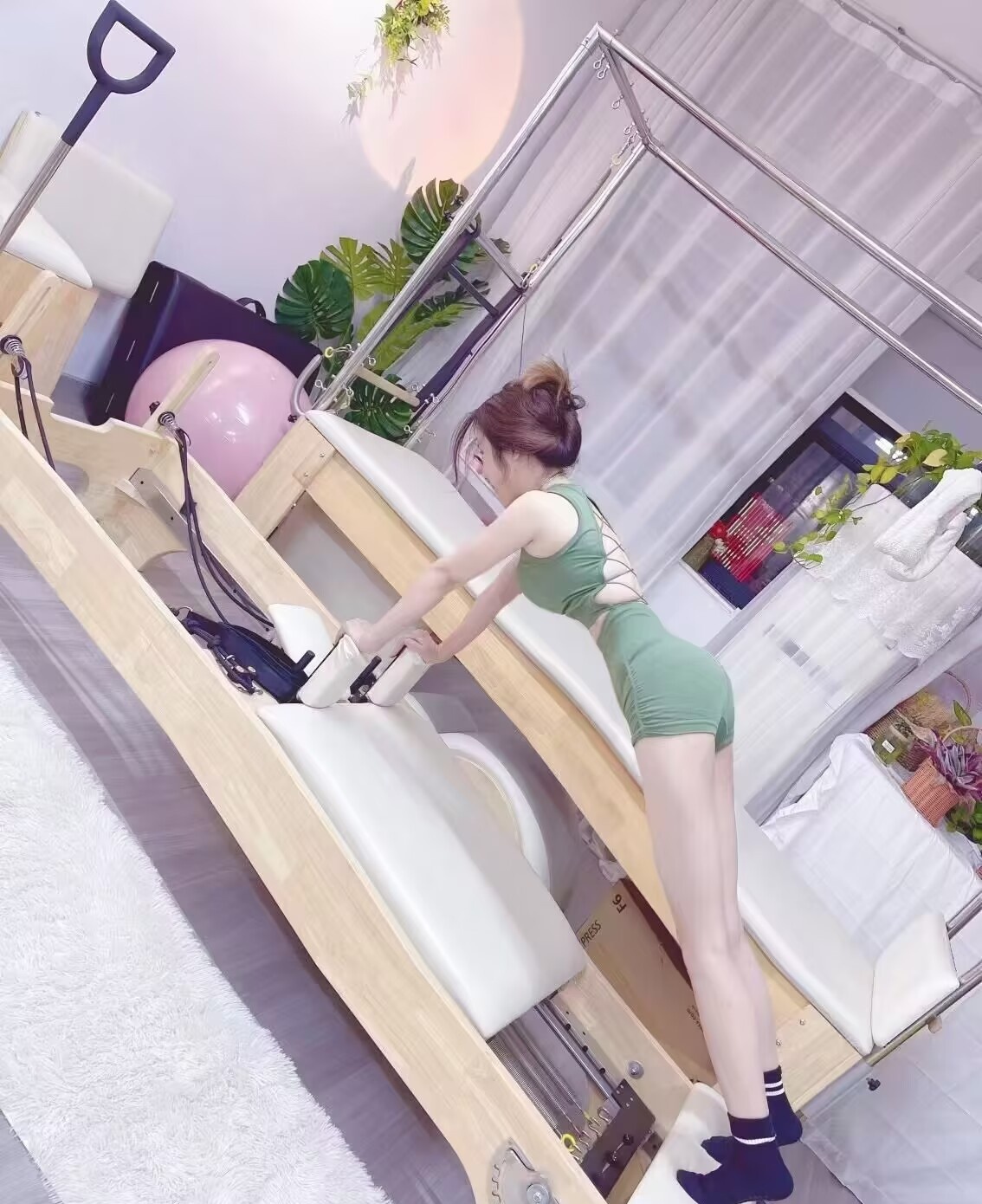 静安刚下海知性女人