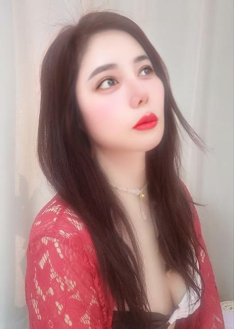 三通小骚逼
