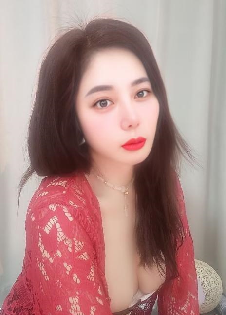 三通小骚逼