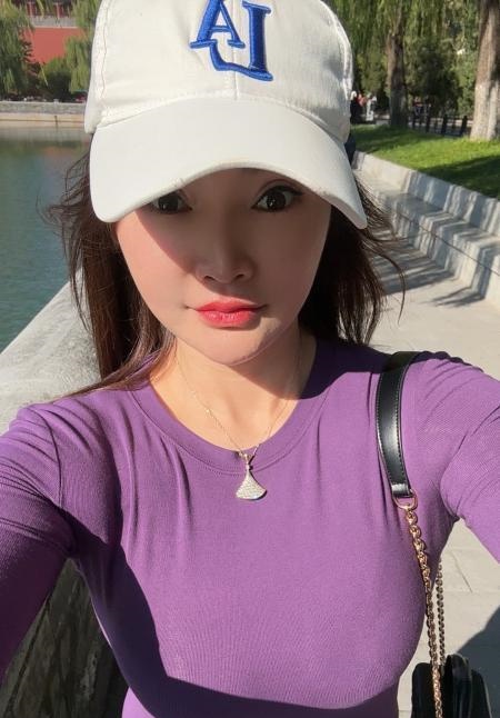 奶妹红叶