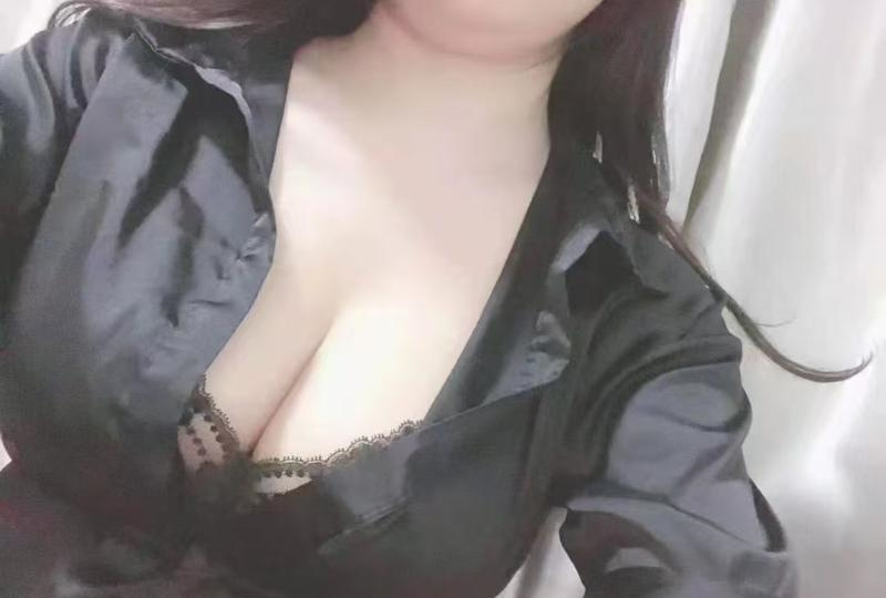 双飞浪荡姐妹花