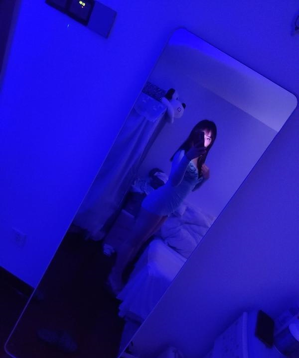水床小姐姐