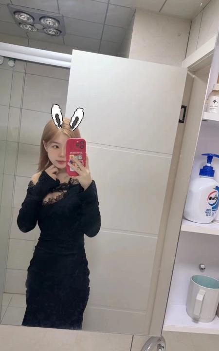 金轮兼职小姐姐
